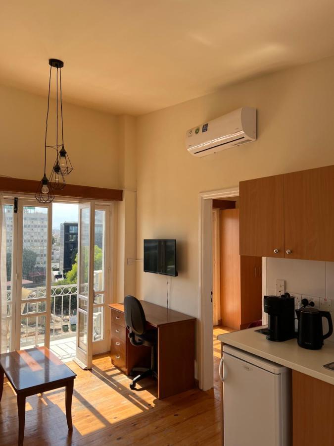 Nicosia City Centre Sky Views Apartment Екстер'єр фото