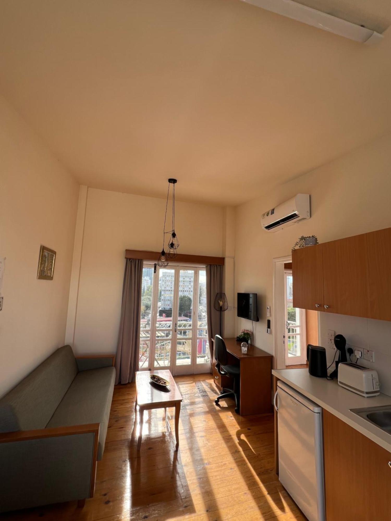 Nicosia City Centre Sky Views Apartment Екстер'єр фото